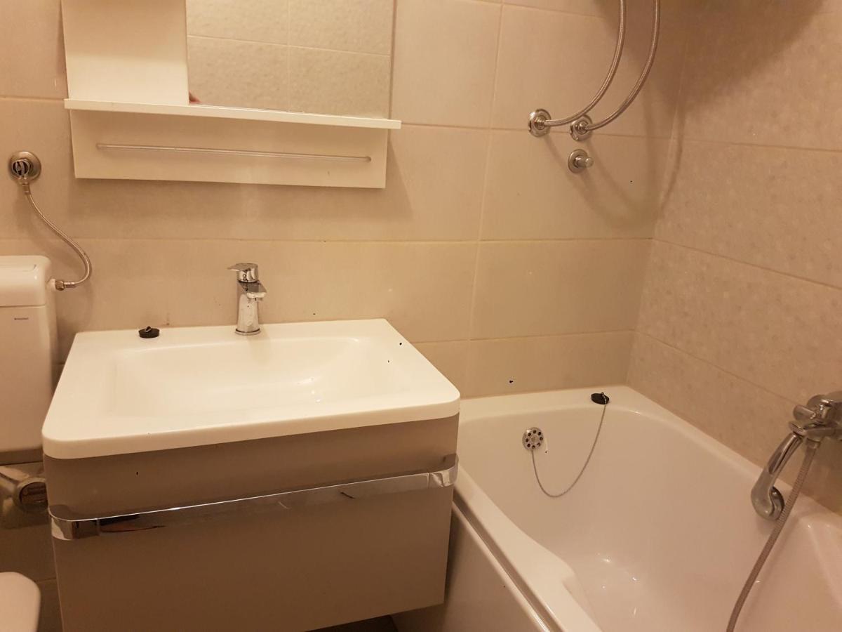 Apartment Sretni Dimnjacar Όσιγιεκ Εξωτερικό φωτογραφία