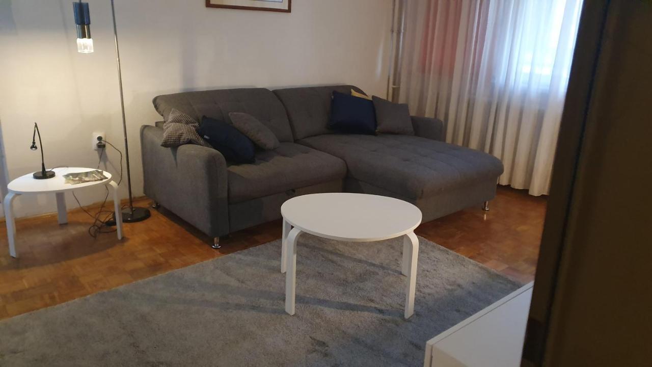 Apartment Sretni Dimnjacar Όσιγιεκ Εξωτερικό φωτογραφία